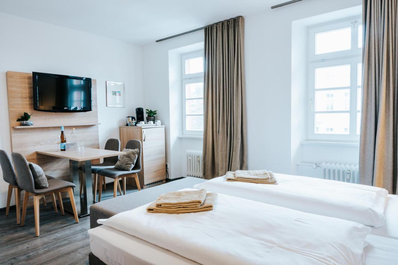 Residenz Weingut Schloss Reinhartshausen Bed & Breakfast Eltville am Rhein Exterior photo